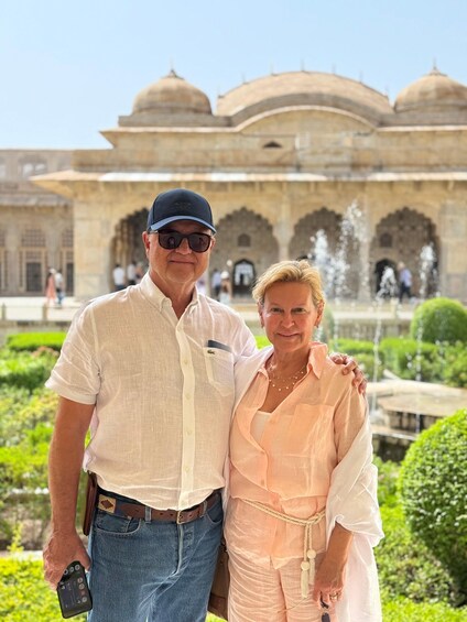 Picture 3 for Activity Jaipur: 2-Day City Sightseeing Tour with Cab & Guide 2