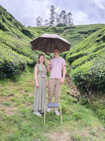 4 Day Kerala Nature Tour Kochi Munnar Thekkady & Backwaters 1