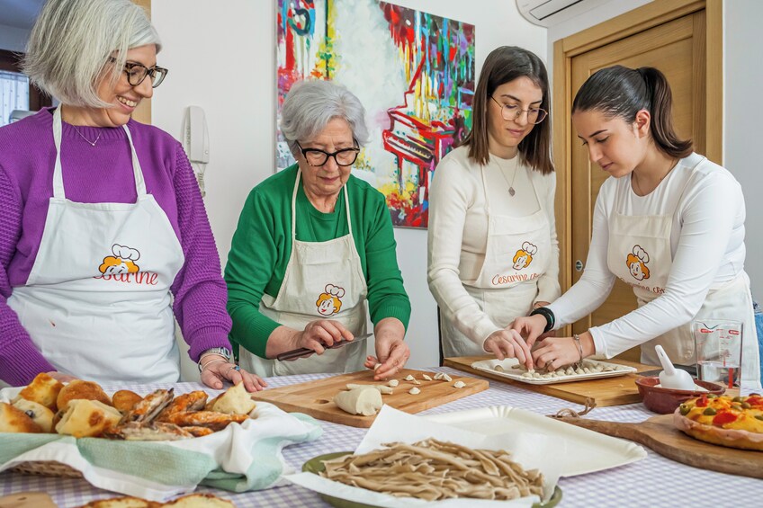 Pasta & Tiramisu Class at Local Home near Oltrepò Pavese 4