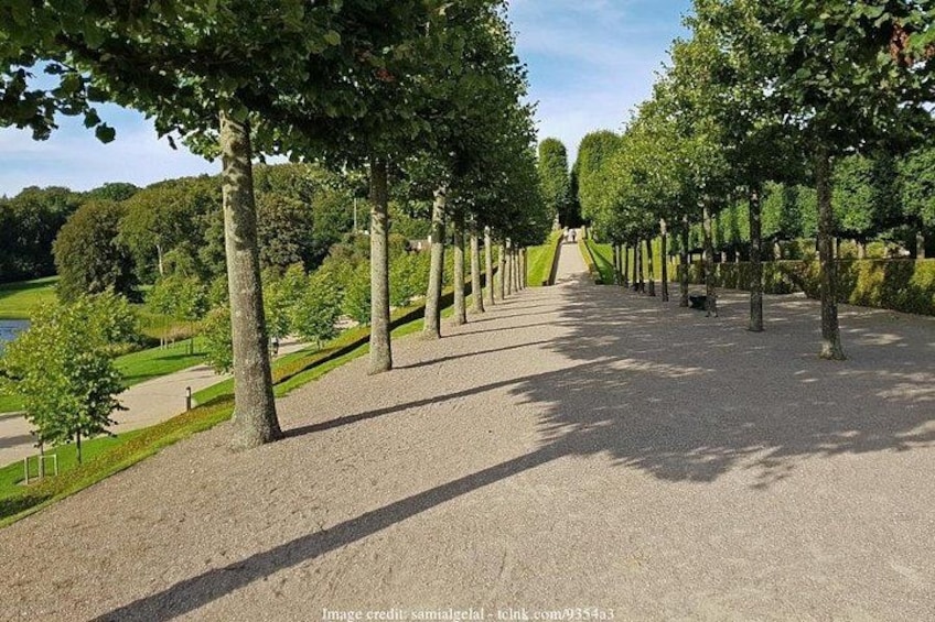 Frederiksborg & Kronborg Castles: Private Day Trip 4
