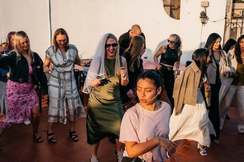Madrid Rooftop Salsa Class with Bottomless Sangria 2