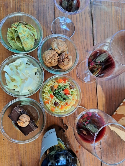 Picture 6 for Activity Villarbasse: Picnic in the Vineyard among Nature and Wines 1