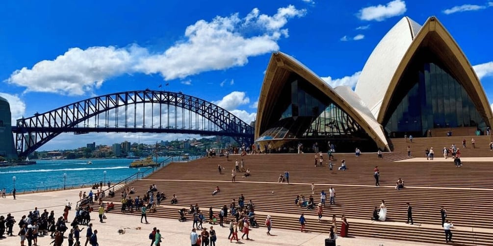 Picture 2 for Activity Sydney: City and Surrounding Sightseeing Luxury Private Tour 4
