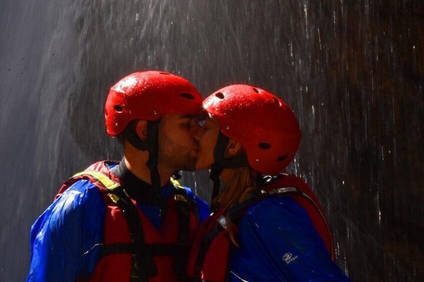 Rafting in Osumi's Canyon 4