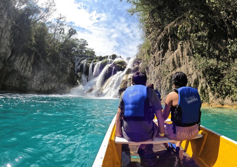 Picture 2 for Activity Two places, one adventure: Minas Viejas and Meco Waterfalls 4