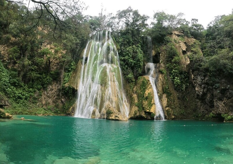 Two places, one adventure: Minas Viejas and Meco Waterfalls 1