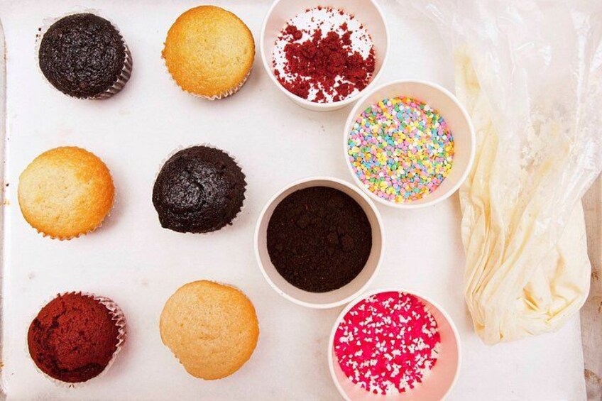 Fun Cupcake Decorating Class With a Local Chef in Sacramento 5