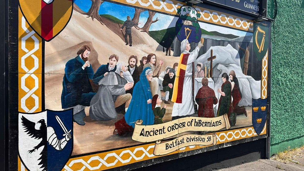 Picture 3 for Activity World Famous Private Belfast Political Taxi Tour 2 Hours 3