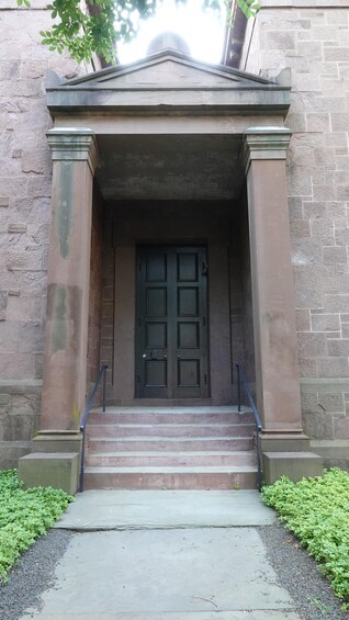 Picture 4 for Activity New Haven: Yale Secret Societies Walking Tour 3