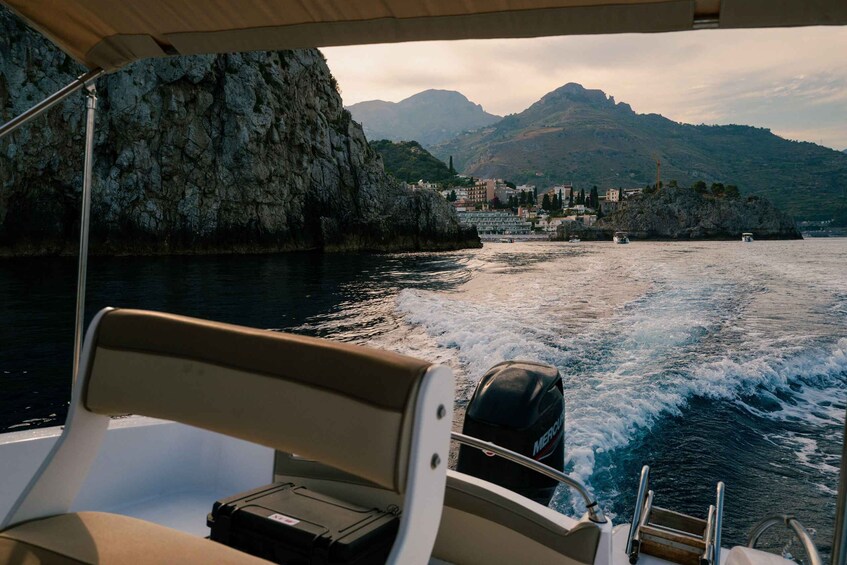 Picture 1 for Activity Exclusive Boat Tour: Cave of Love-Taormina-Isola Bella-Blue Cave 3