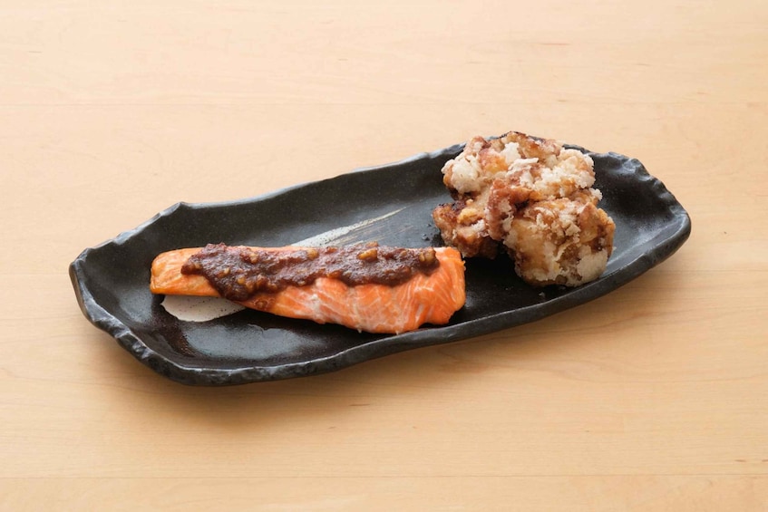 Picture 5 for Activity Tokyo: Japanese Home Cooking Class with Market Tour 4