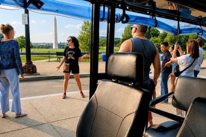 Washington DC: Easy Sightseeing Guided Monuments Tour by E-Cart 3