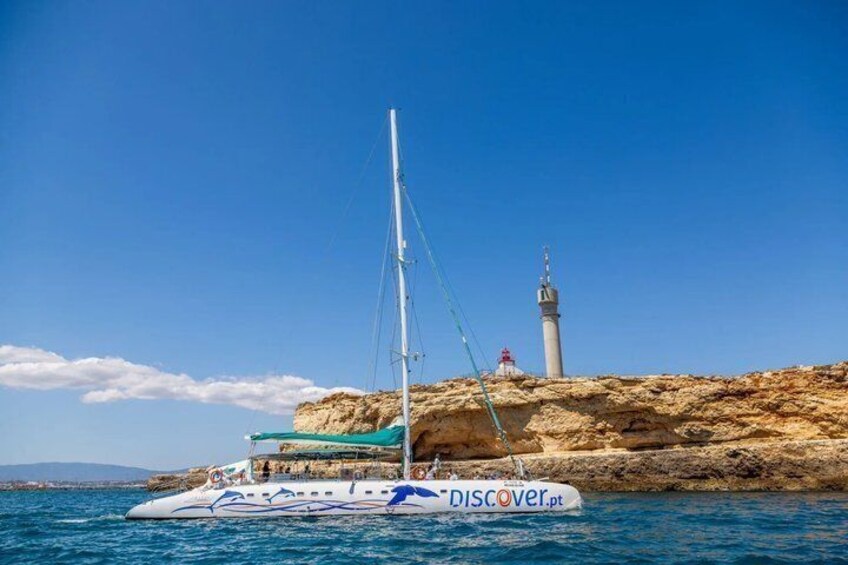 Portimao: Brunch and Benagil Caves with open bar 3
