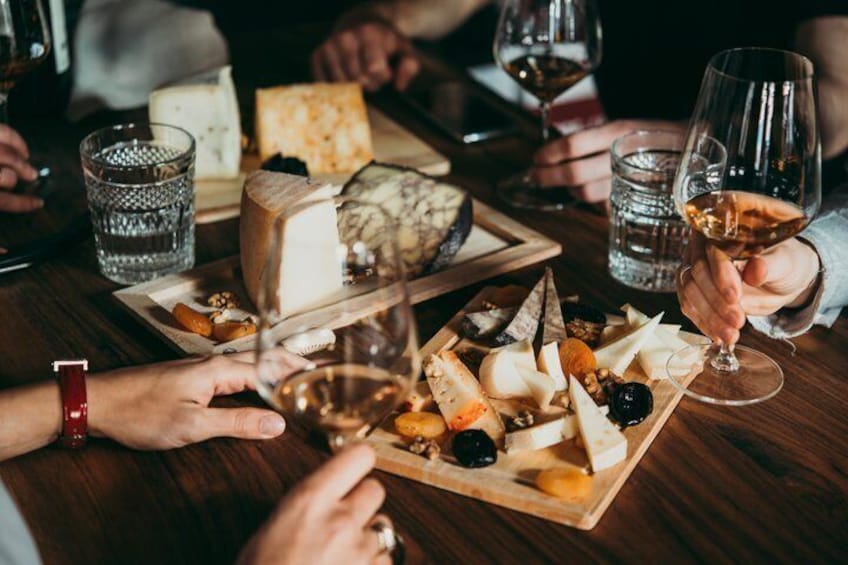 The Grand Wine and Cheese Experience 1
