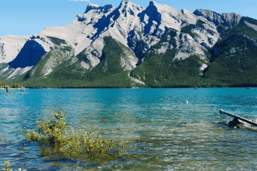 7 Iconic Stops in Banff National Park with Lake Minnewanka 1