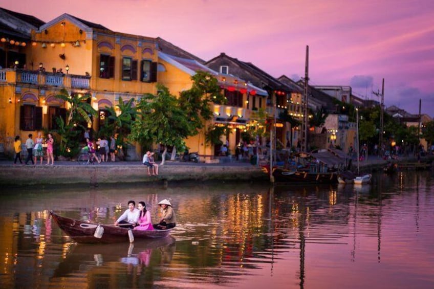 Hoi An City Tour And Release Lanterns with small group/private 4