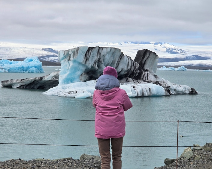 Glacier Lagoon (Jökulsárlón) Full Day Tour 3