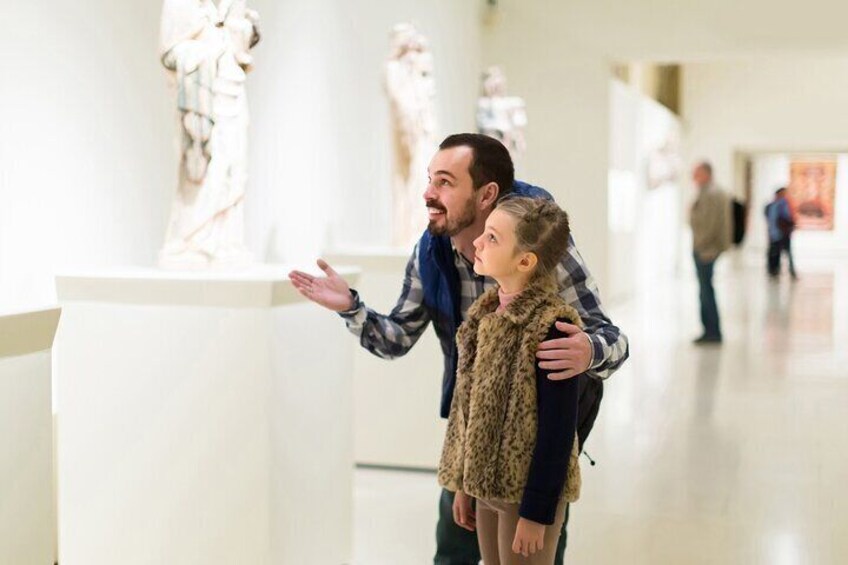 Fun Family Walking Tour in Kilkenny