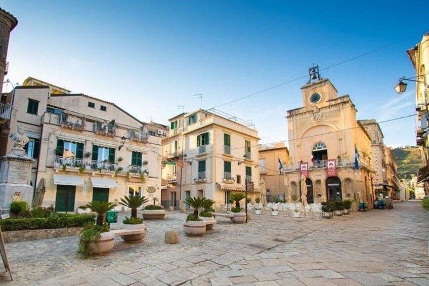Walking tour in Tropea 5