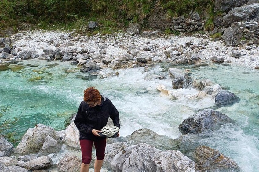 At the foot of the Apuan Alps at the Filanda and its streams 4