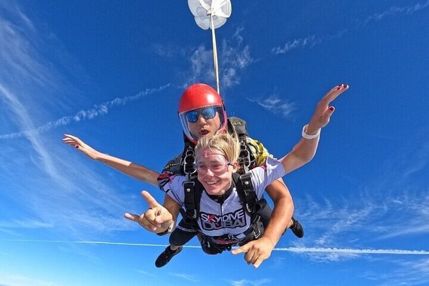 Skydive Experience in Dubai with Photos and Videos 2