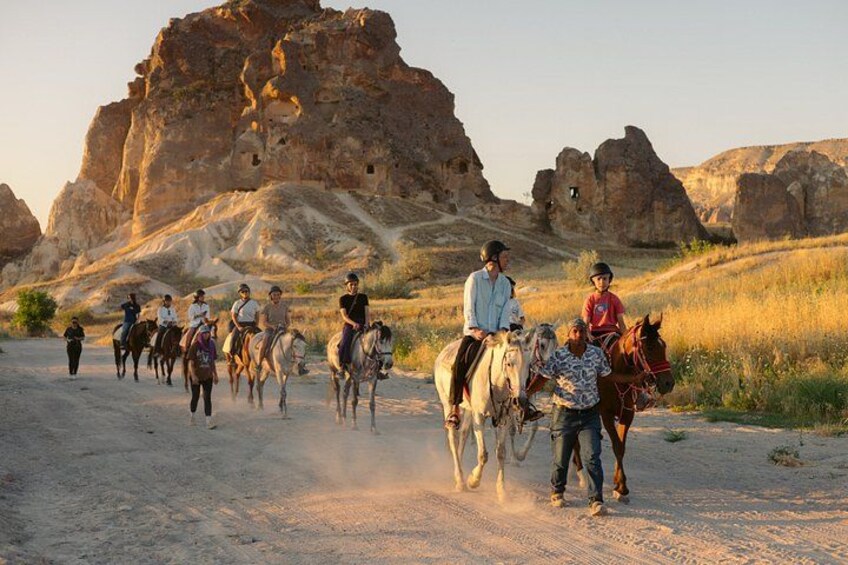 Cappadocia Bike Tour E-Bike Thin Red Line 3