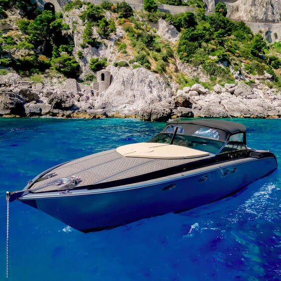 Private Yacht Tour: Capri, Amalfi Coast and Positano 1