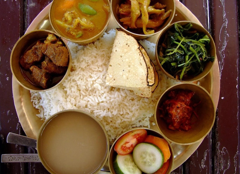 Kathmandu: Dining Experience at Local's Home & Cooking Demo 1