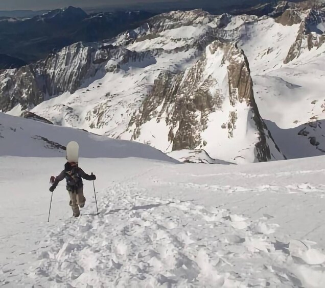 Picture 4 for Activity Climb Villarrica Volcano on cross-country skis 5