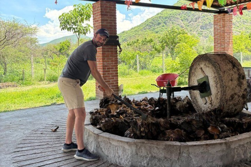 Authentic Mezcal Experience Oaxaca Small Group Local Producers 4