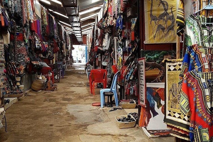 Arusha City Tour-Maasai Market 3
