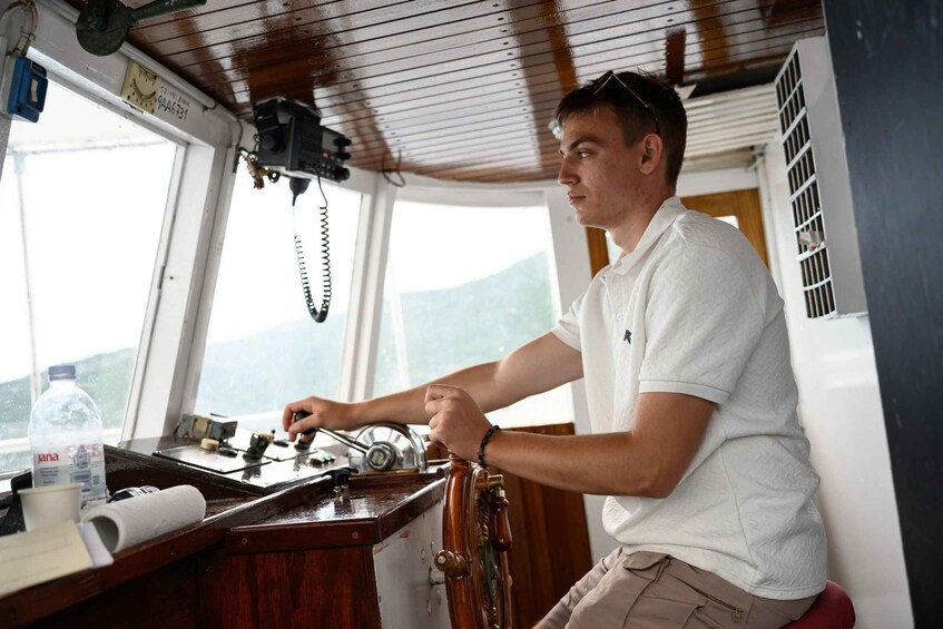 Picture 15 for Activity From Dubrovnik: Hop-On-Hop-Off Elaphiti Islands Boat Tour 4