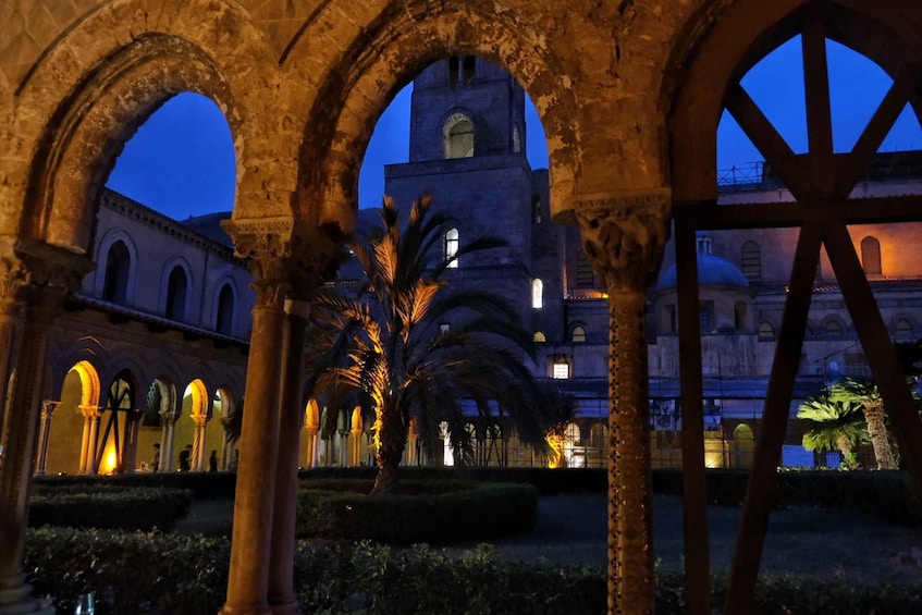 Picture 32 for Activity Duomo di Monreale and the cloister with audio guide on your mobile phone 4