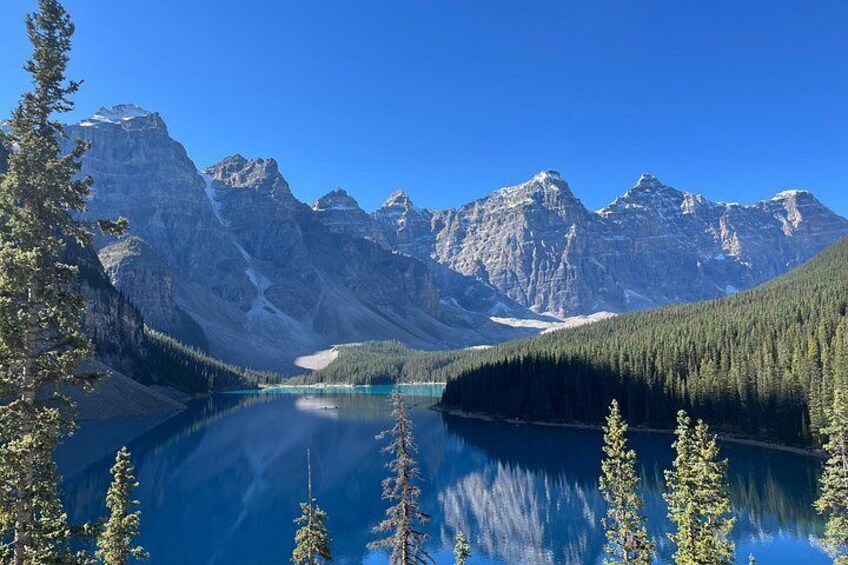 Private Moraine Lake, Lake Louise & Emerald Lake - Banff/Canmore 3