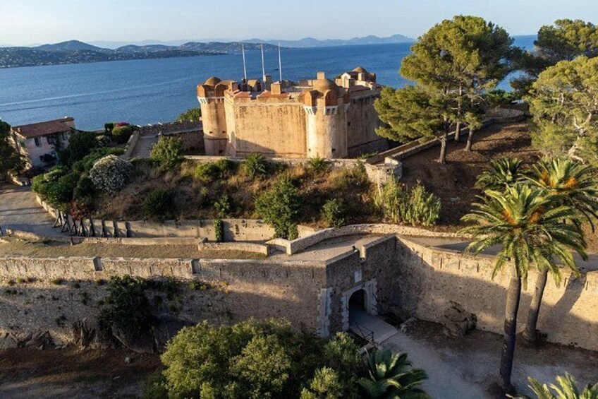 The Citadel of Saint-Tropez: The 17th century fortress overlooking the bay, housing the Maritime History Museum. 3
