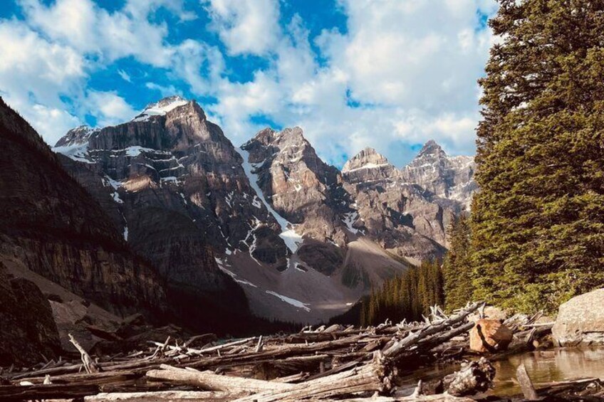 Free Shuttle Bus Access to Moraine Lake with Day Tour from Banff 2
