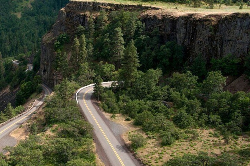 Waterfalls and Legends: A Columbia River Gorge Self-Guided Drive 3