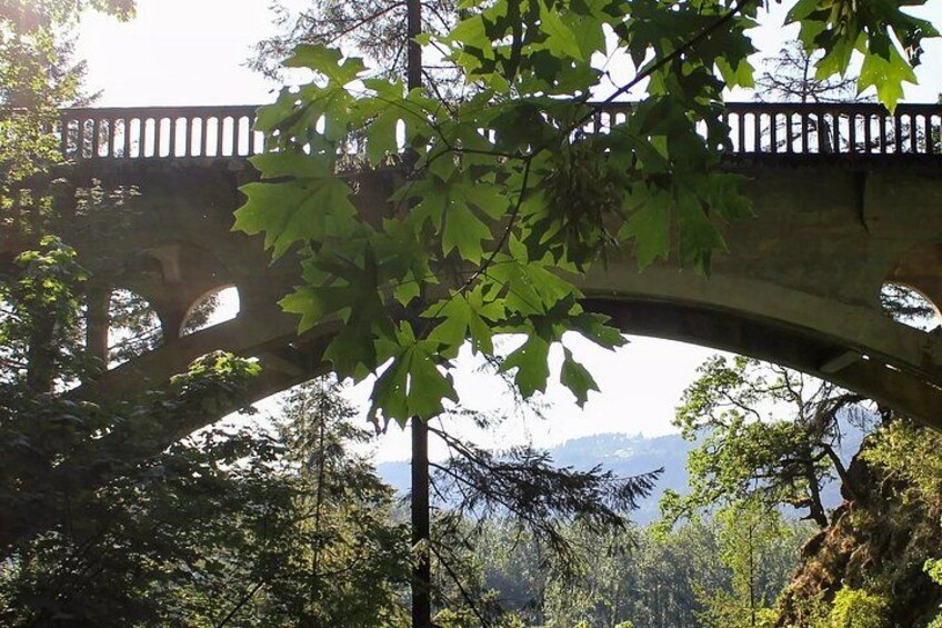 Waterfalls and Legends: A Columbia River Gorge Self-Guided Drive 2