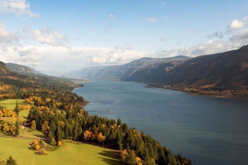 Waterfalls and Legends: A Columbia River Gorge Self-Guided Drive 1