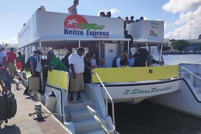 Bus transfer from Flores, Guatemala to Belize City 5