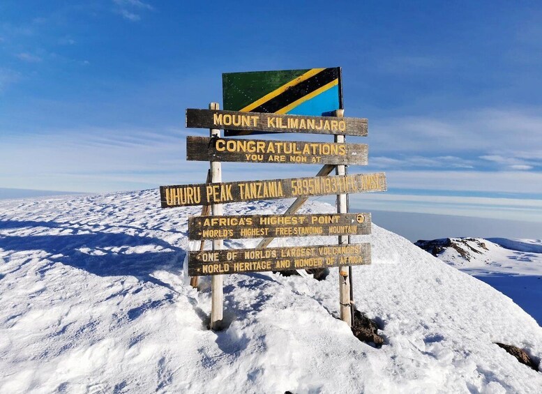 Picture 2 for Activity 5 Days Kilimanjaro Marangu Route Trek 3