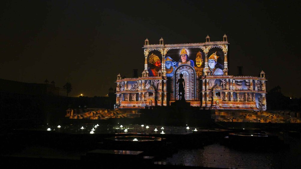 Picture 3 for Activity New Delhi: Akshardham Exhibition, Light and Water Show Tour 1
