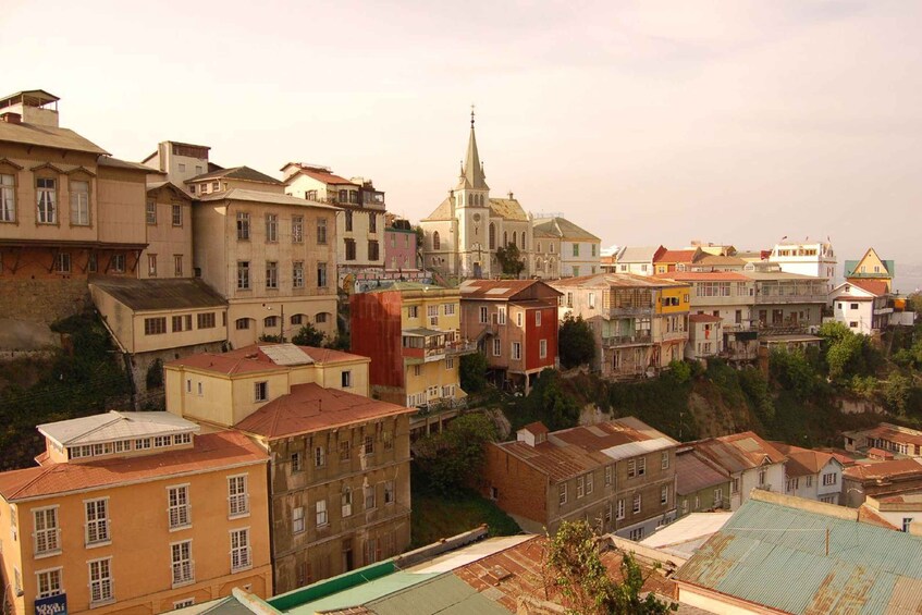 Picture 3 for Activity City tour santiago with excursion to valparaiso and airport transfer 2
