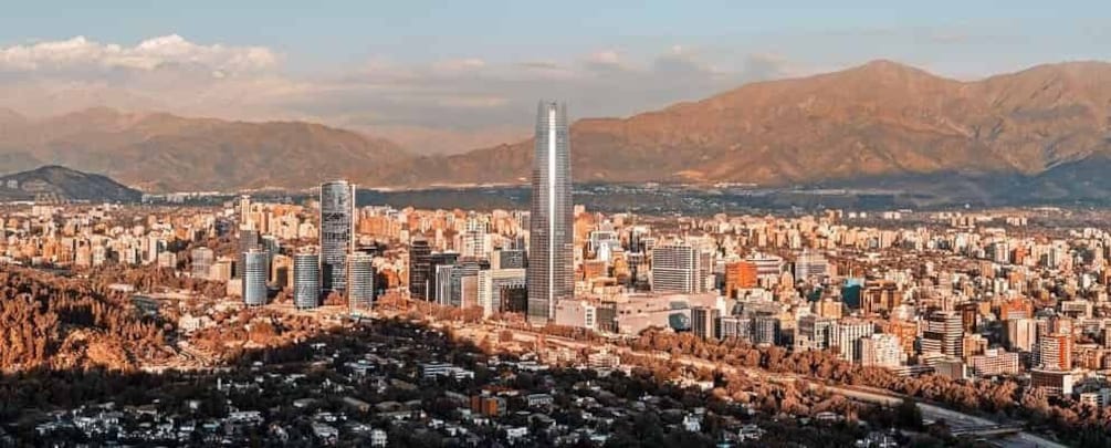 Picture 4 for Activity City tour santiago with excursion to valparaiso and airport transfer 3