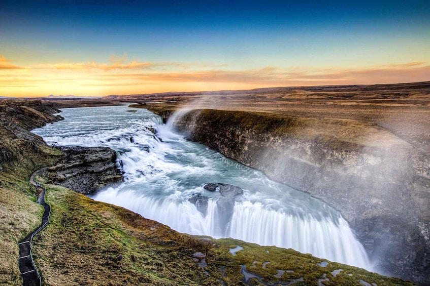 Reykjavik: Golden Circle Classic Tour 1