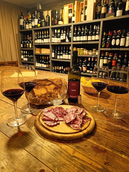 Picture 17 for Activity Como: Wine Tasting Experience with Cheese and Cold Cuts 5