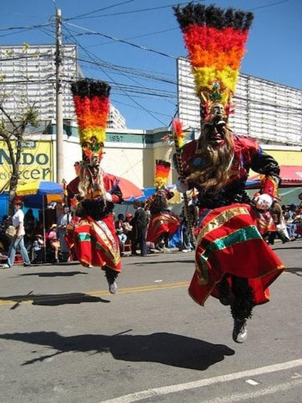 Picture 1 for Activity Cochabamba: folk dance class + traditional clothing market visit 4