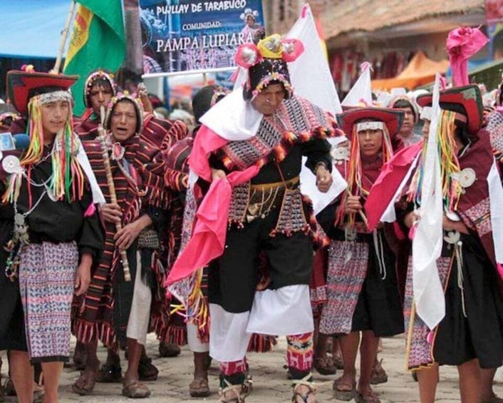 Picture 4 for Activity Cochabamba: folk dance class + traditional clothing market visit 3