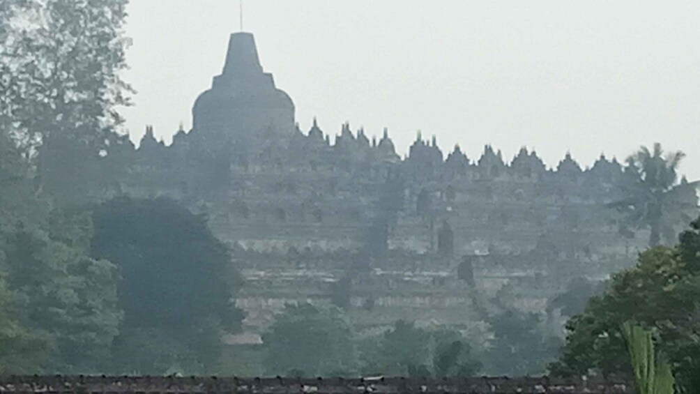 Picture 11 for Activity Yogyakarta: Borobudur Temple Climb Up And Prambanan Temple. 4