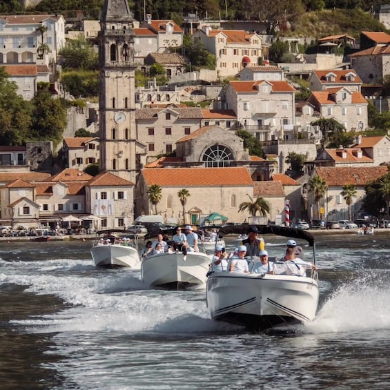 Picture 4 for Activity ✪Kotor: Relaxing 3h Tour to Lady of the Rocks & Perast 2